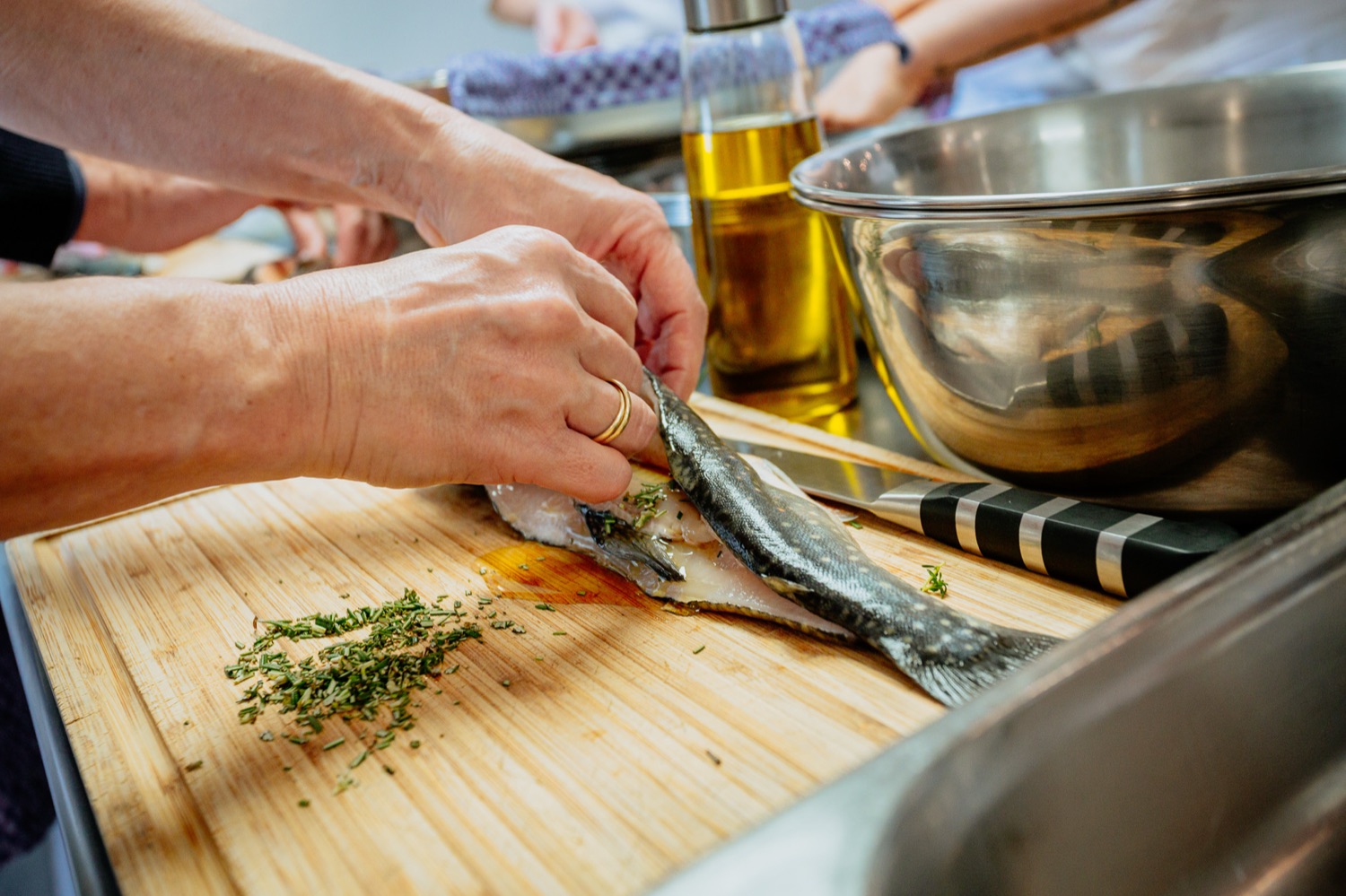 Sorgfältige Zubereitung frischer Zutaten